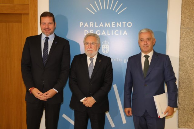 O presidente do Parlamento reúnese co conselleiro de Cultura, Lingua e Xuventude